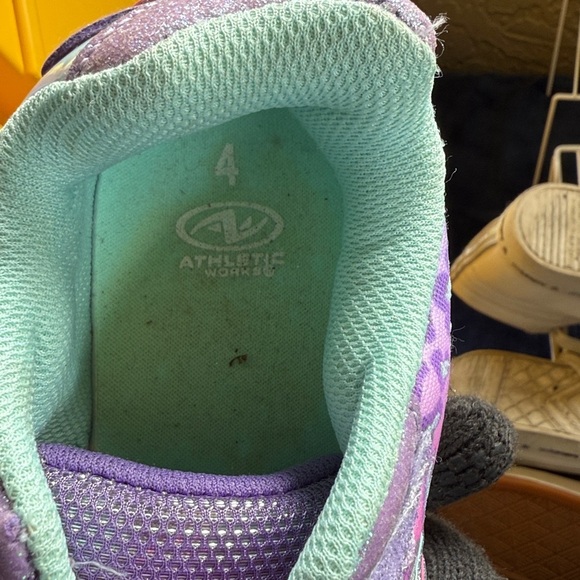 Skechers & Justice Girl's Sneaker Bundle Lot of 3 Pairs Size 4 Kids Shoes - Picture 12 of 12